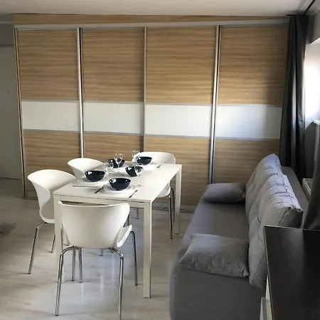 Kw38 - 2 Minuty Do Rynku I Swietny Widok Z Okien * Vratislav